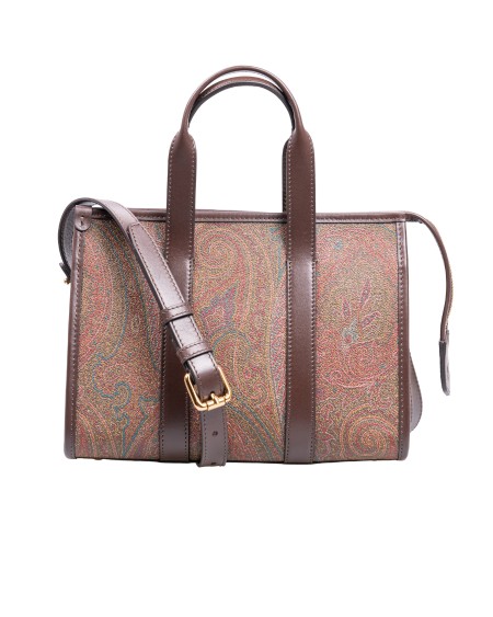 Shop ETRO  Borsa: Etro borsa a mano piccola paisley.
Chiusura con cerniera.
Tracolla regolabile e rimovibile in pelle.
Tasca interna.
Accessori metallici con finitura oro.
Dimensioni: 19 x 26 x 12,5 cm.
Composizione: Tessuto di cotone Paisley jacquard spalmato con grana opaca e doppiato in tela; Spalmatura: 100% PVC
Dettagli: 100% pelle.
Made in Italy.. WP1A0009 AA001-M0019